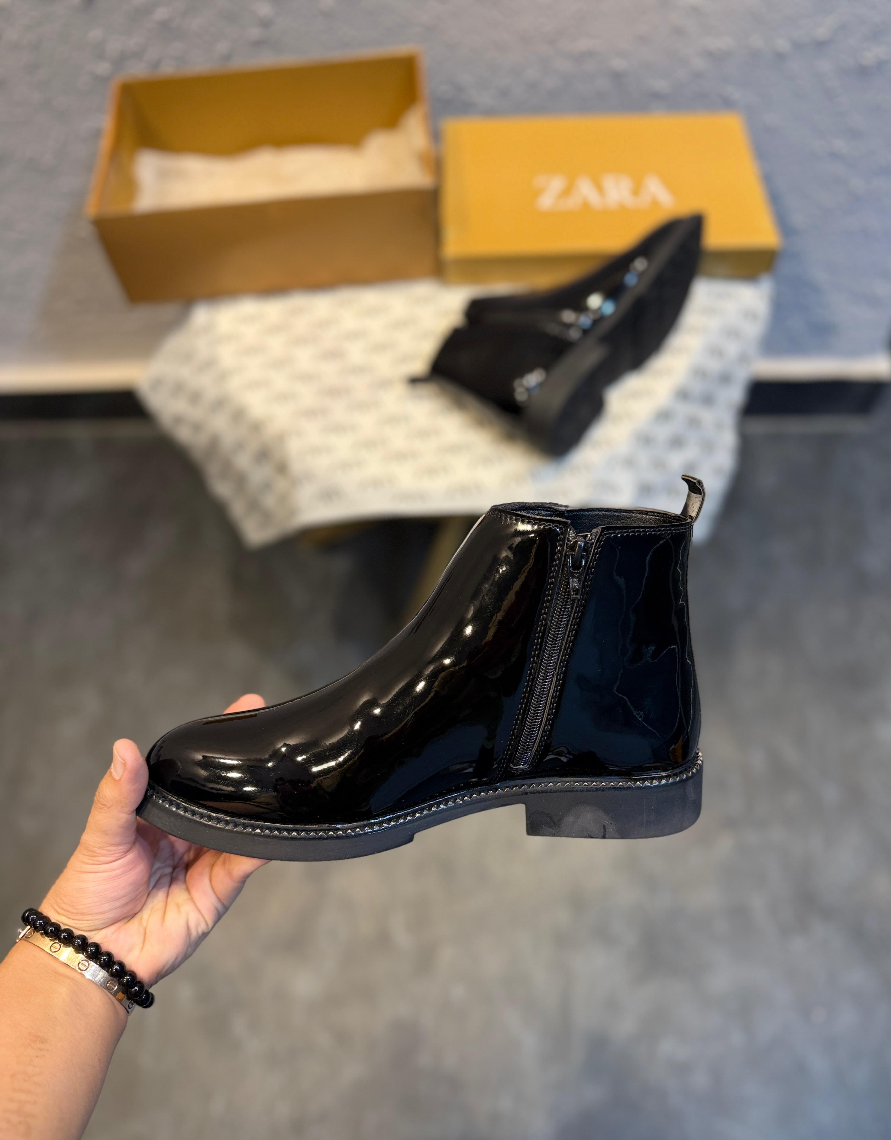 Zara Patent Zip Boots🖤🖤